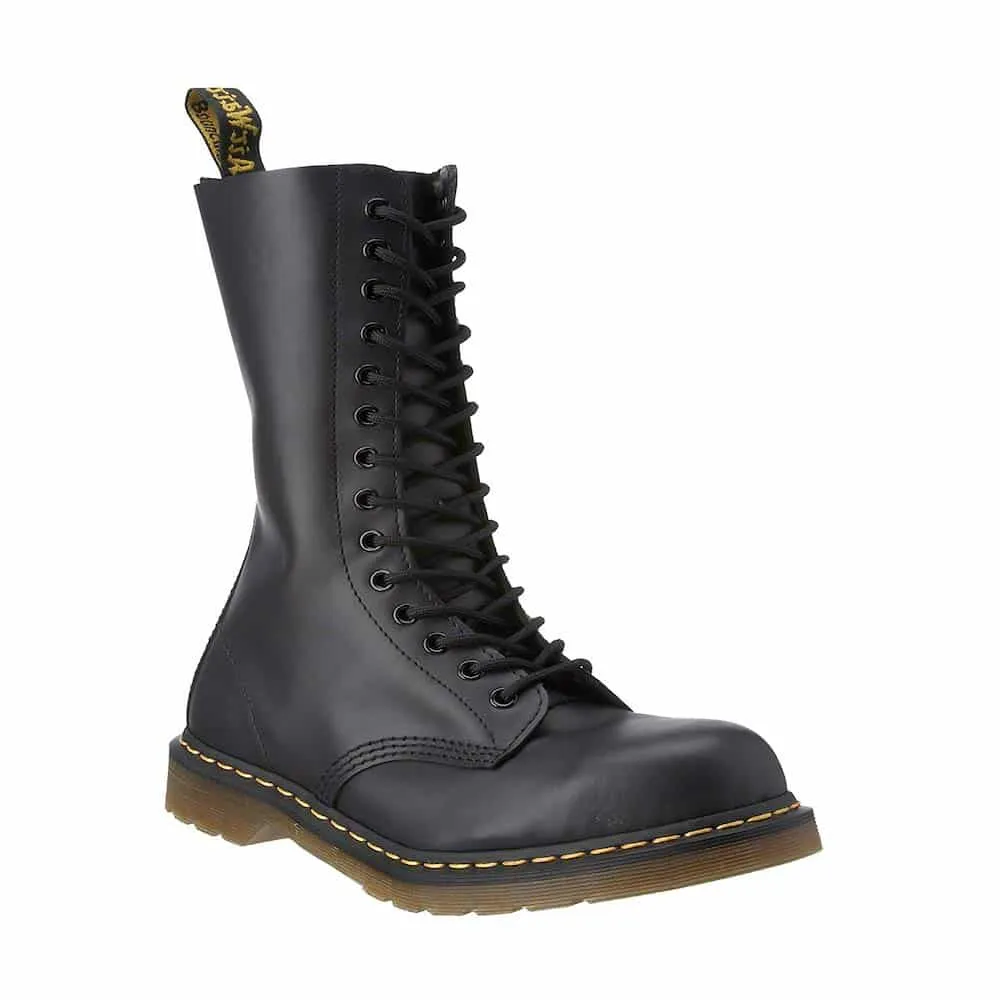 1940 5400 Black Fine Haircell Boot