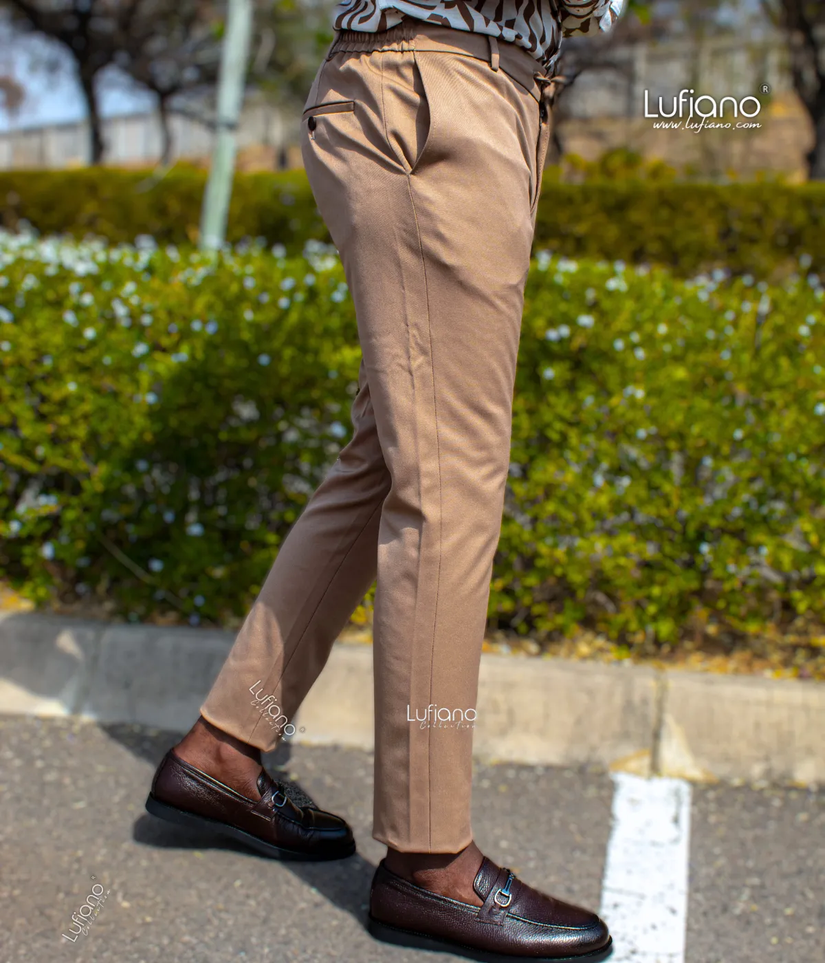 38192 Pants: Beige