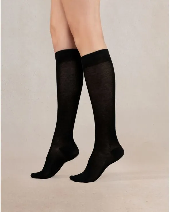 6125 Silk Lace Knee-High Socks Black