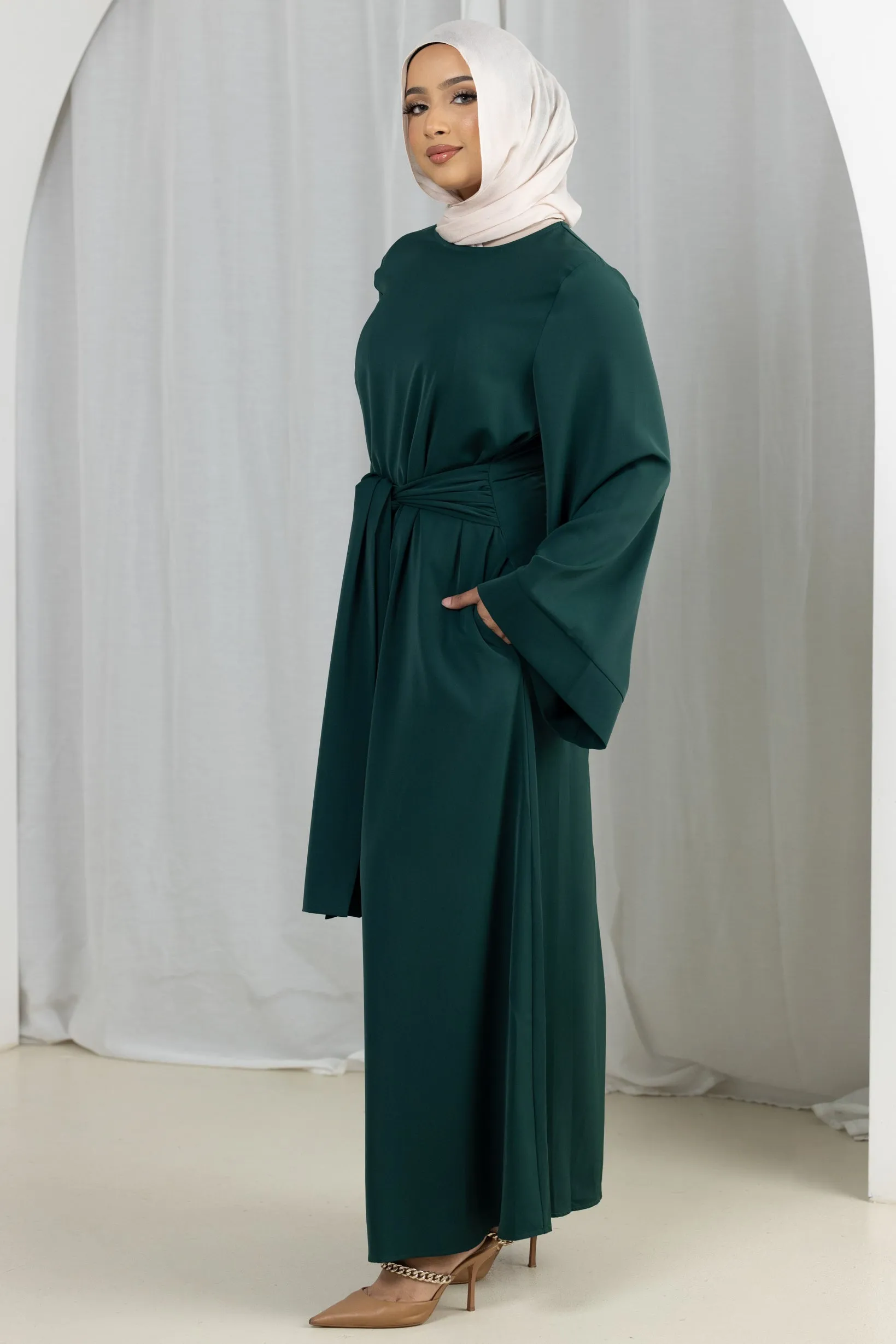 Areem Open Sleeve Abaya