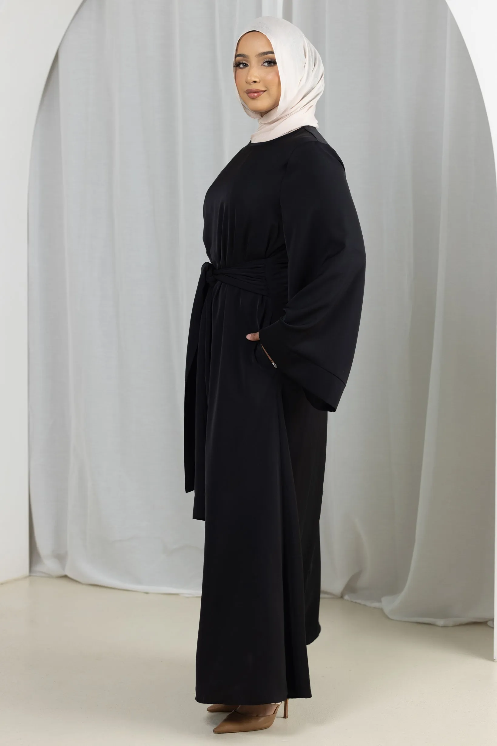 Areem Open Sleeve Abaya