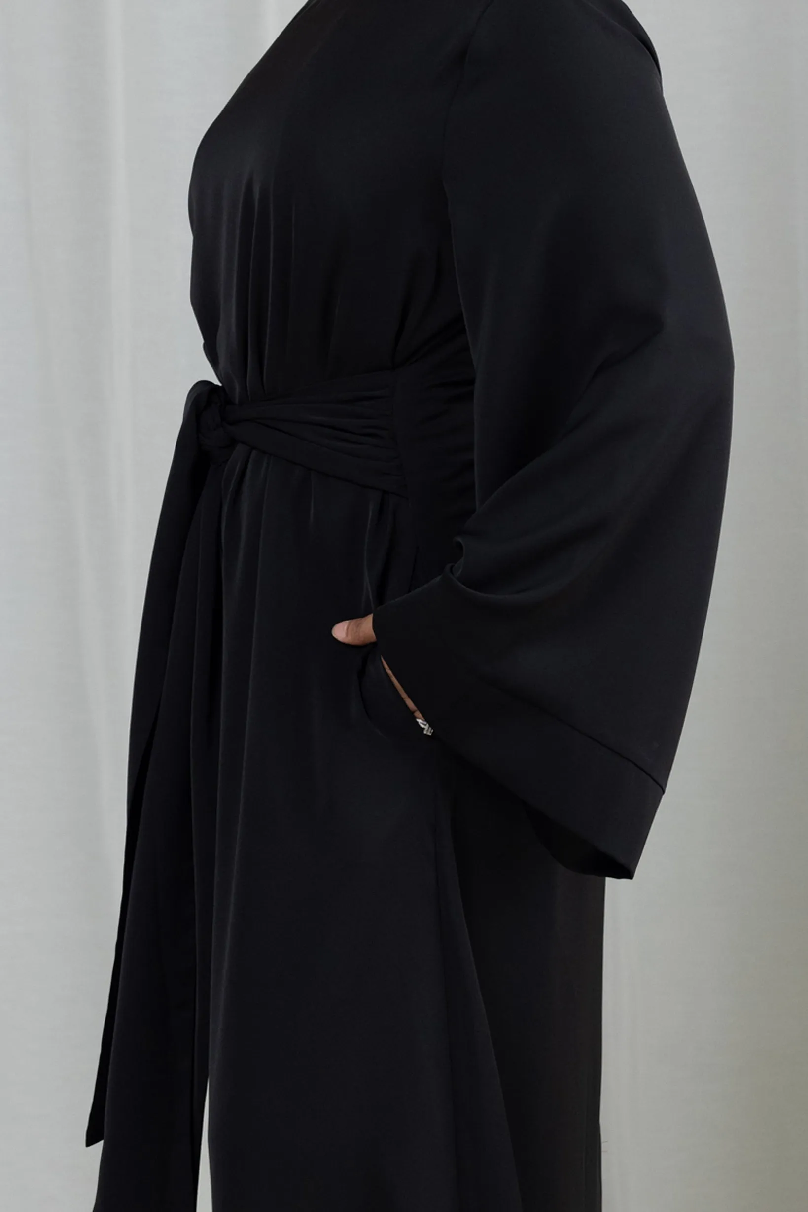 Areem Open Sleeve Abaya