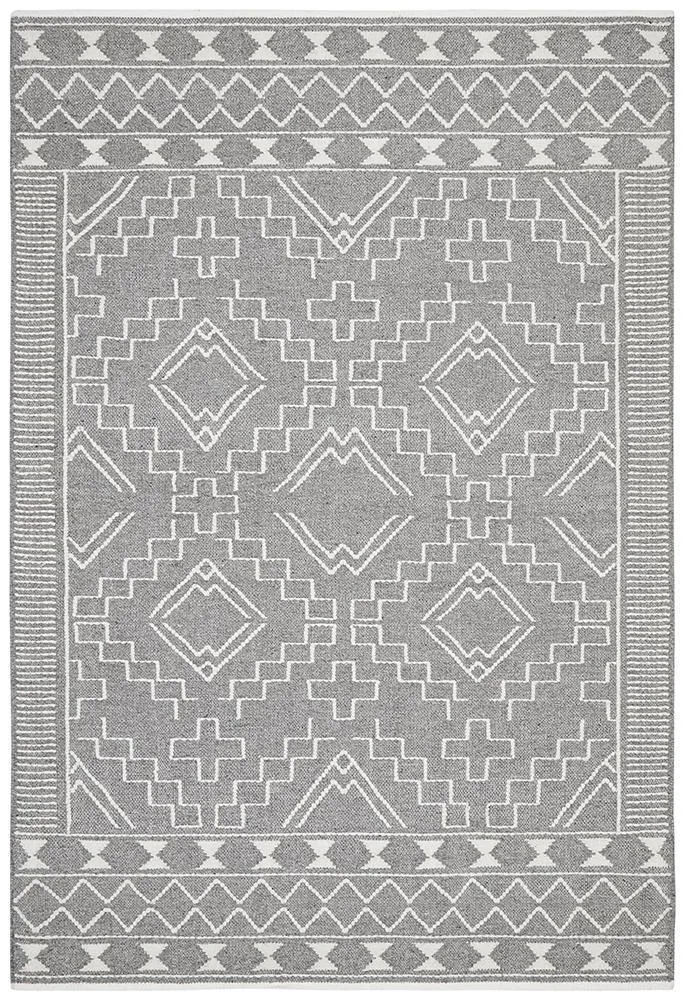 Bohemian Chic Woven Rug - Grey