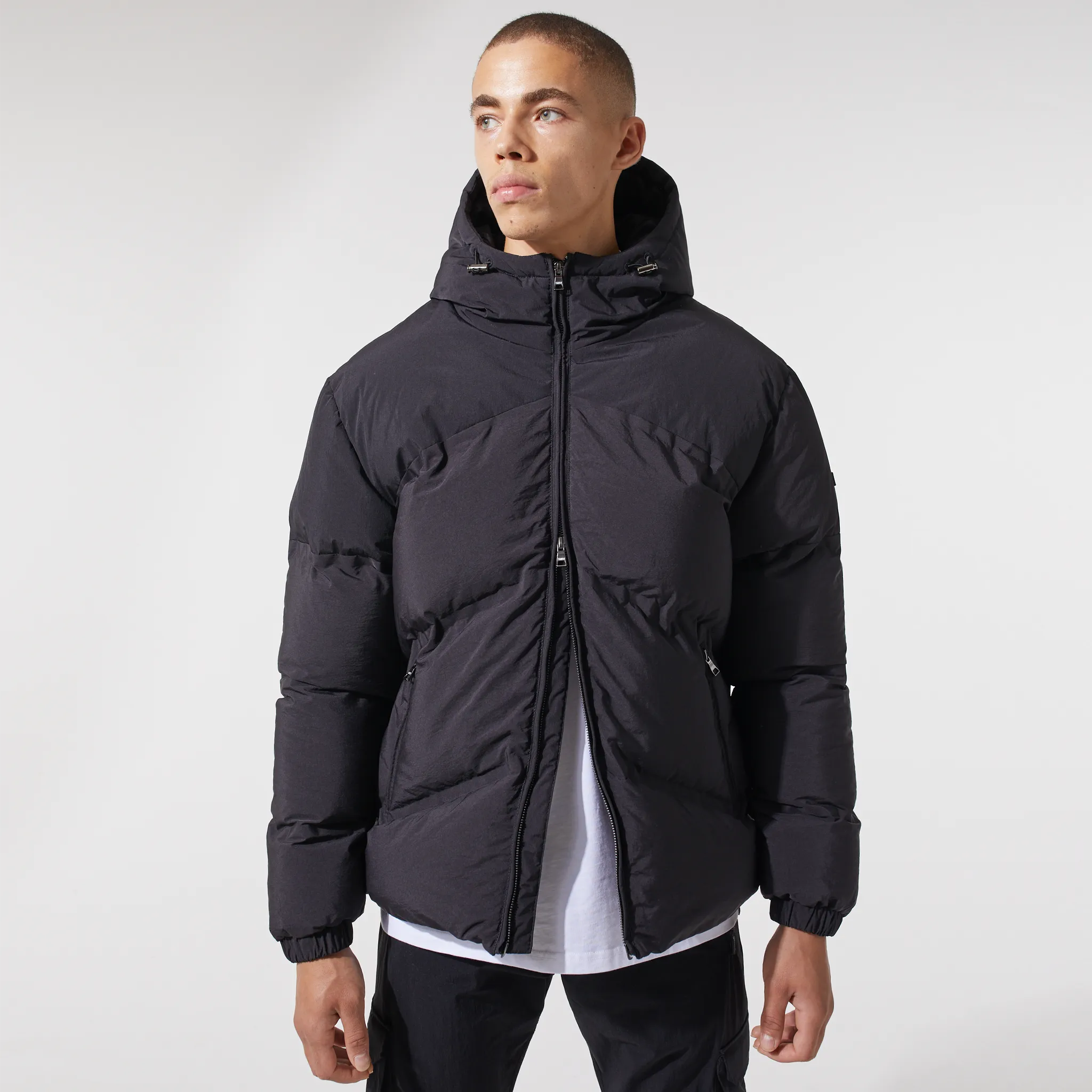 Chevron Hooded Puffer Jacket | Black