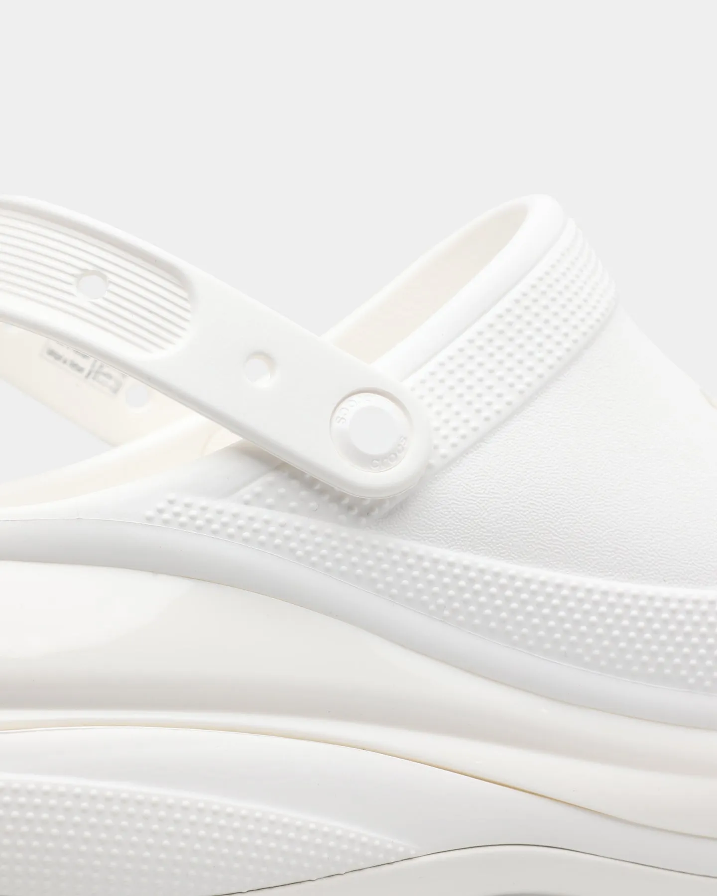 Crocs Mega Crush Clog White