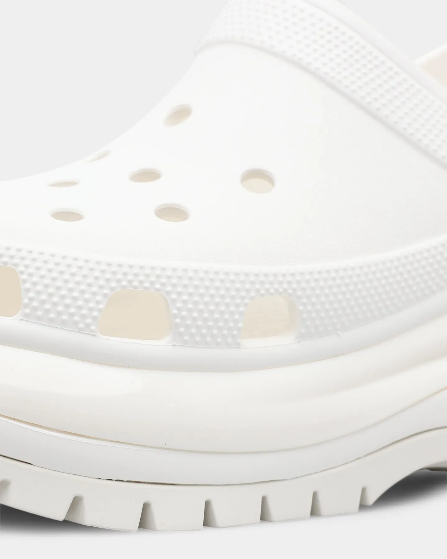 Crocs Mega Crush Clog White