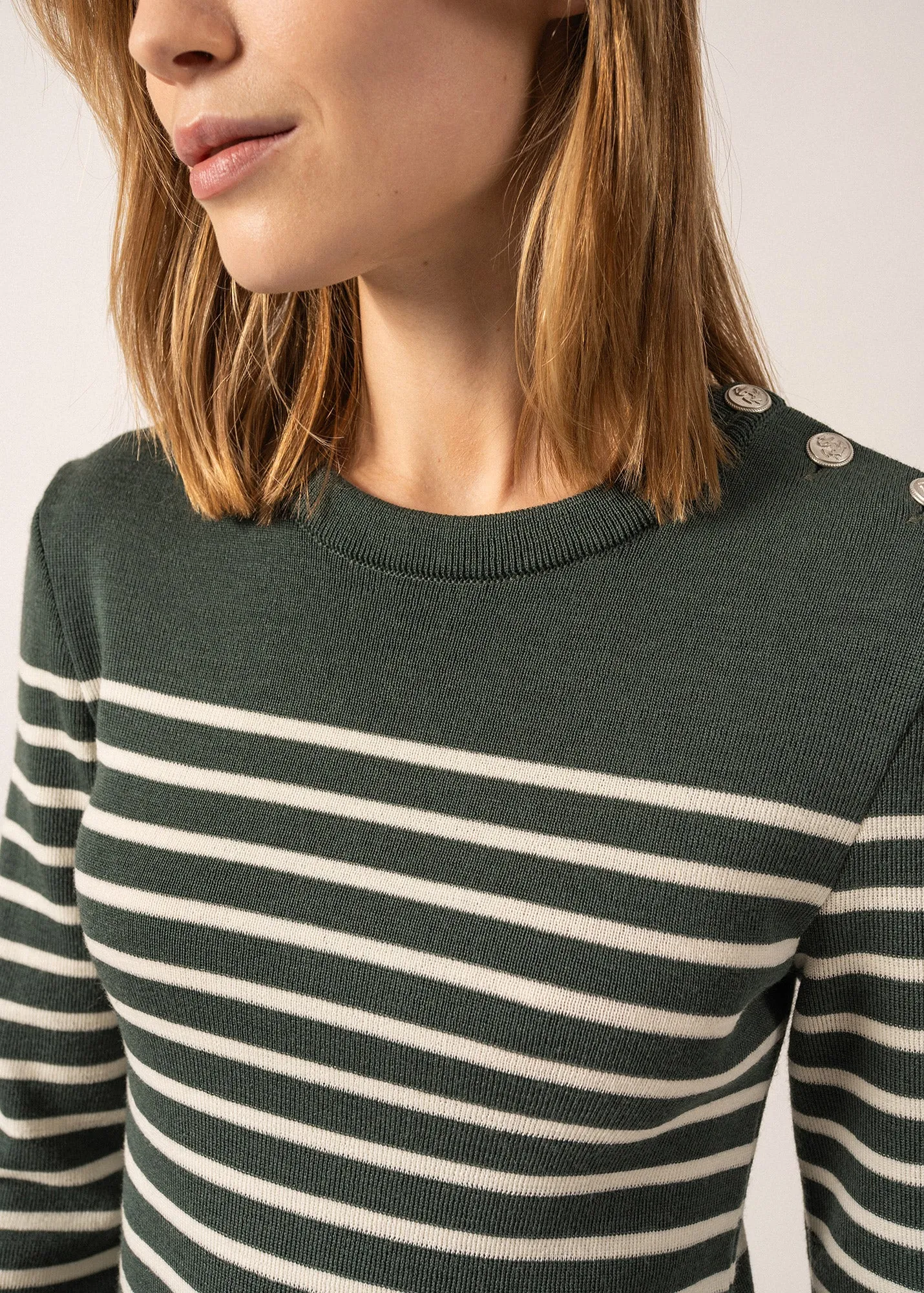 Grande Marée striped jumper dress - in wool, shoulder buttoning (VEGETAL/ECUME)