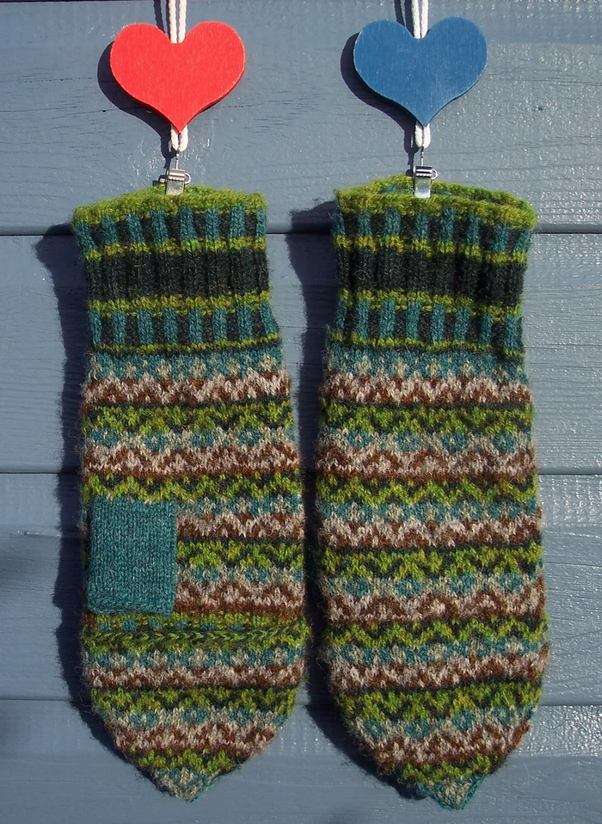 Jamieson & Smith Knitting Pattern Xylitol Mitts