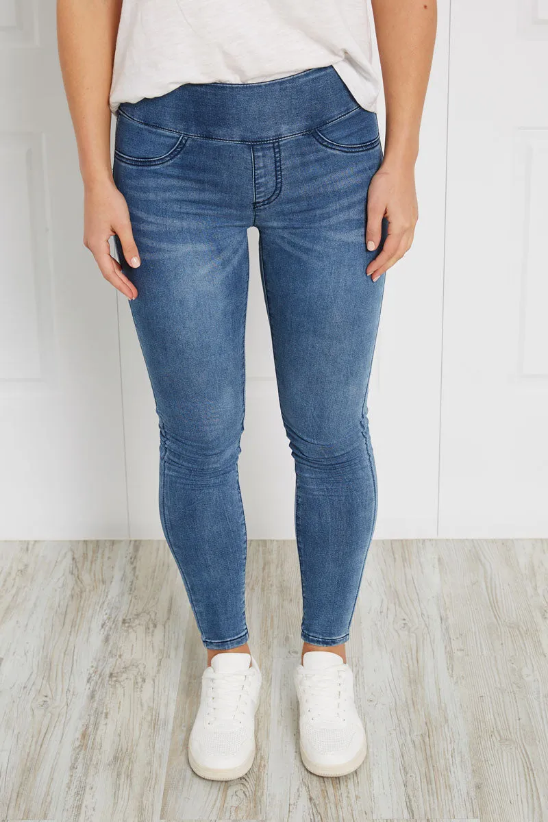 Light Wash Skinny Jeggings