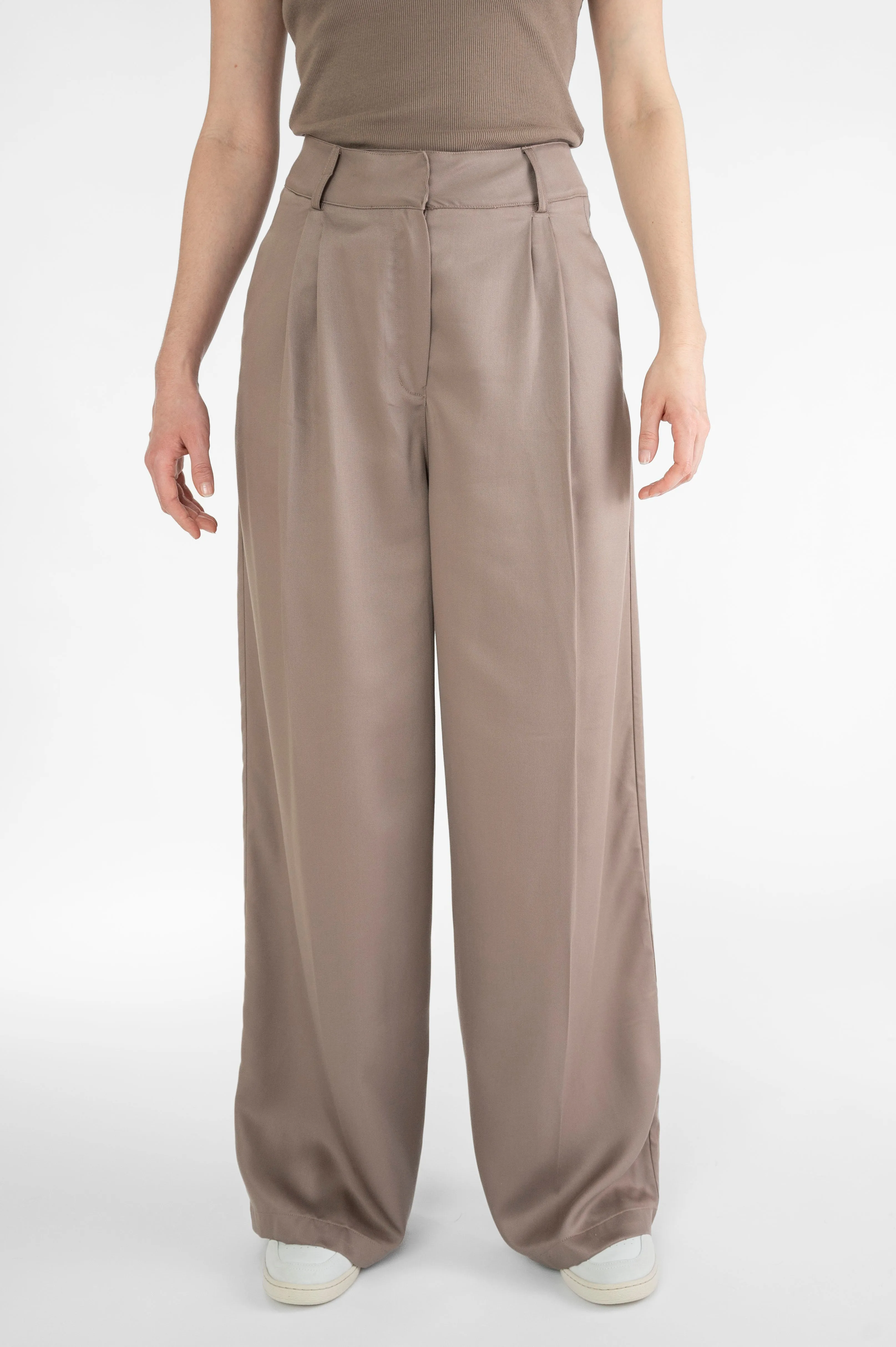 Light Wide Leg Pants Taupe