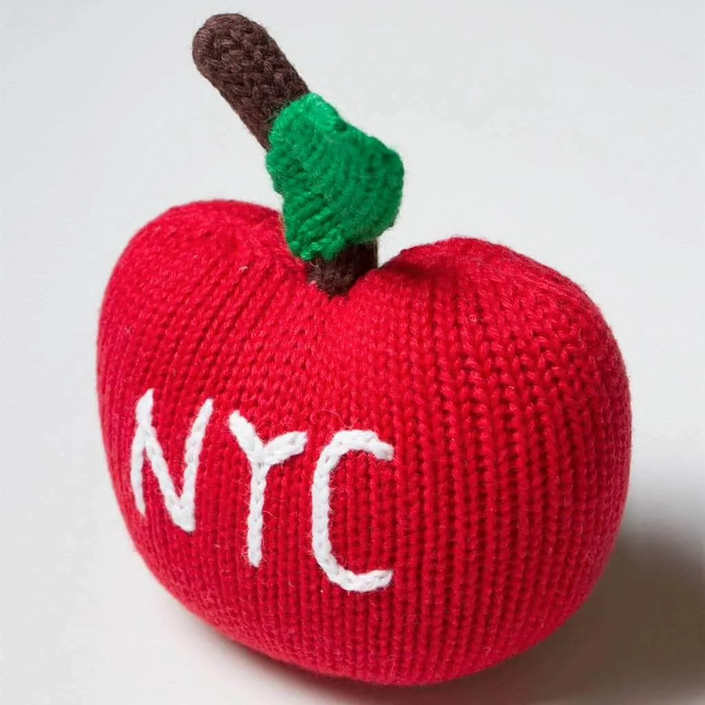 Little Explorers' NYC Bundle: Dress Up, Play & Read