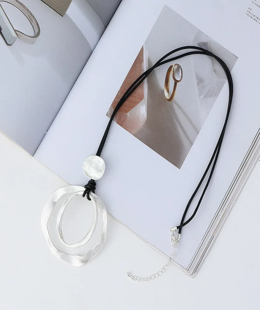 Long Sweater Necklace for Women Pendant Necklace Hammered Loop