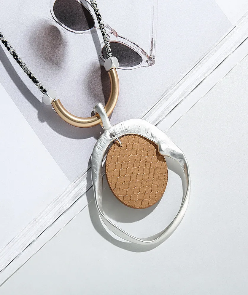 Long Sweater Necklace for Women Pendant Necklace Loops Leather Circle