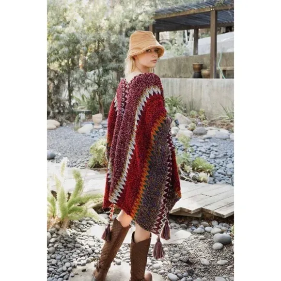 Maroon Knit Colorful Crochet Patterned Ruana Open Fall Winter Sweater Wrap