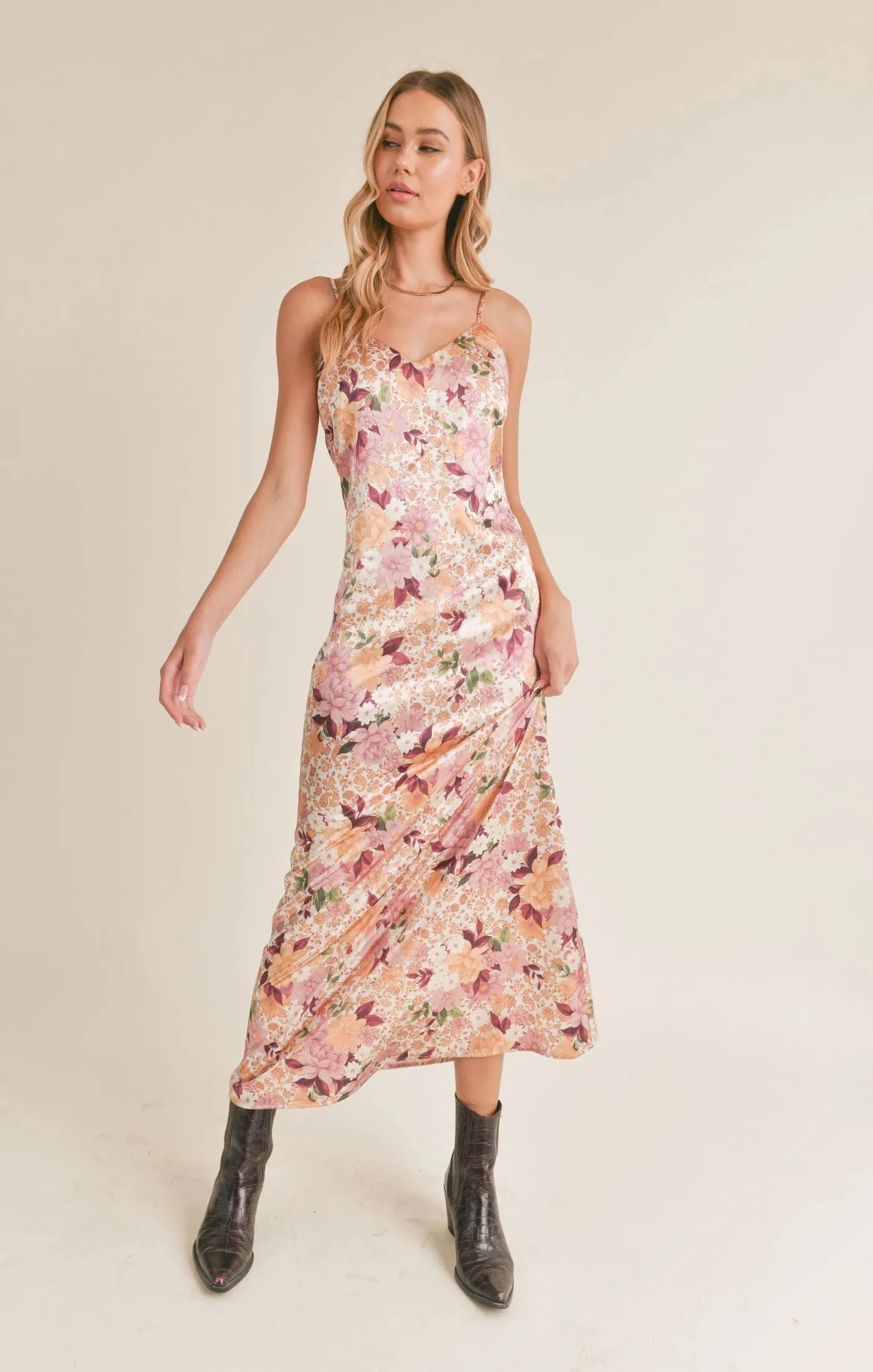 Sadie & Sage Rustic Cabin Slip Midi Dress