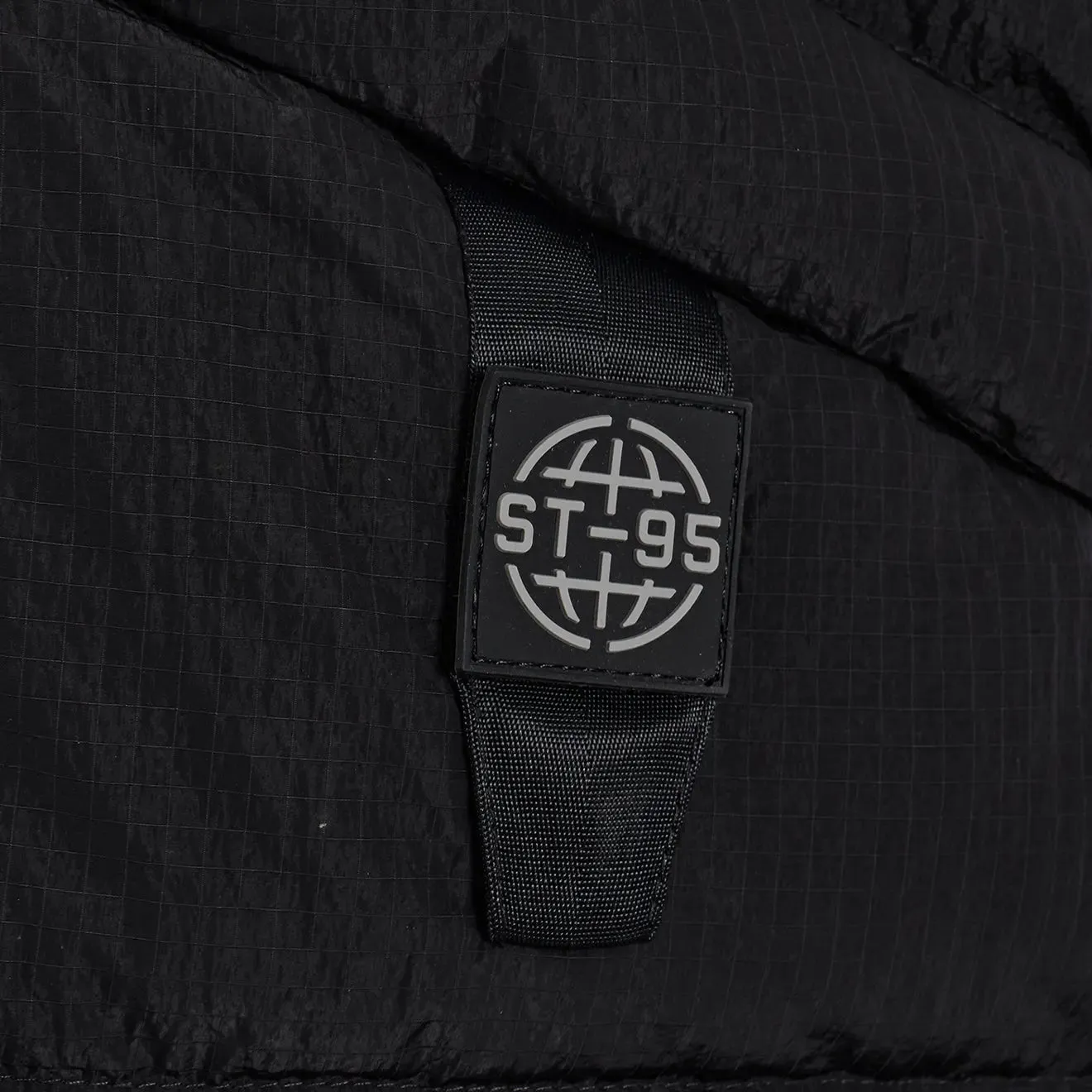 ST95 Puffer Vest Black