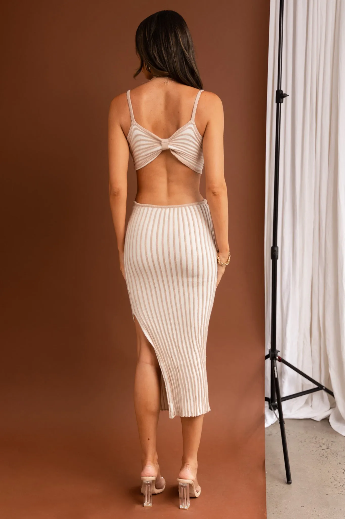 Sweepstakes Ribbed Knit Cut-Out Bodice Midi Dress Striped Beige